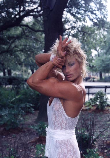 WPW 33 - Sue Springsteen, Teagan Clive & Marya Curry – WPW Magazine ...