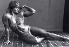 Load image into Gallery viewer, WPW 4 - Teagan Clive & Karen Meade (Super 8 transfer)