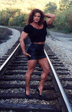 Load image into Gallery viewer, WPW 254 - Diana Dennis
